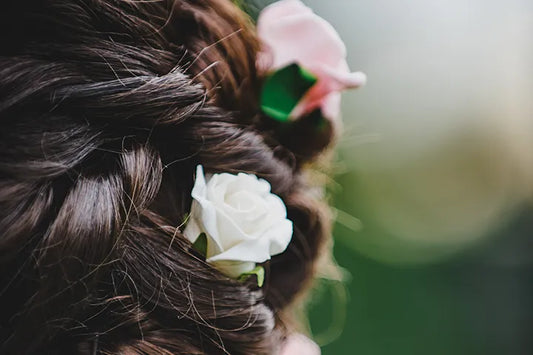 5 Kunstblumen für Haarschmuck und wie du diesen gestaltest: Ein Abenteuer in  Welt der Haarblumen