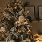 Künstlicher Weihnachtsbaum mit Schnee - Elsa, 150 cm, Kunstbaum von aplanta, in Grün weiß, für drinnen