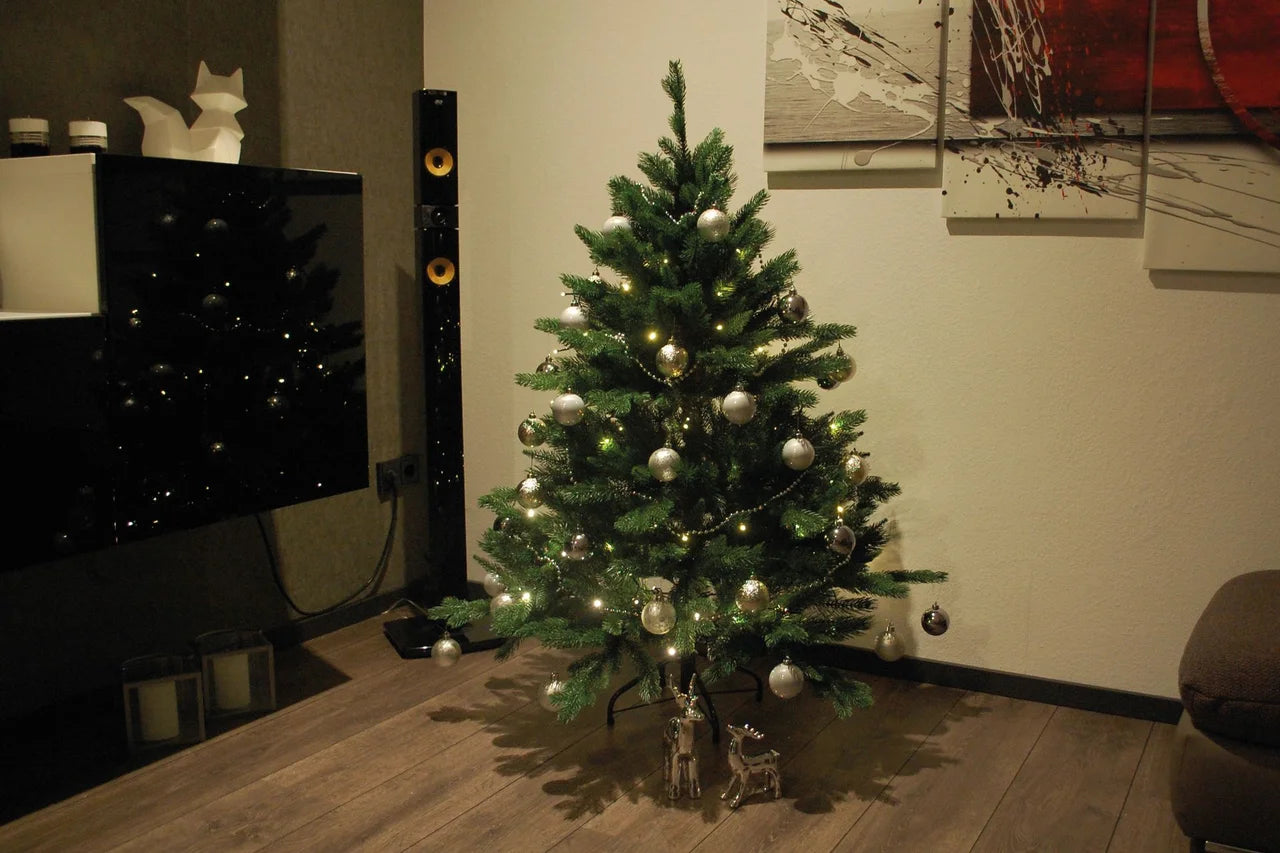 Künstlicher Weihnachtsbaum - Lucian | 120 cm