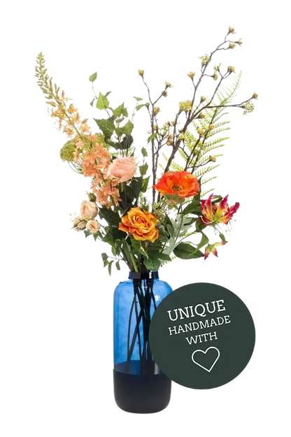 Künstlicher XL Blumenstrauß - Saida auf transparentem Hintergrund mit echt wirkenden Kunstblättern. Diese Kunstpflanze gehört zur Gattung/Familie der "Blumensträuße" bzw. "Kunst-Blumensträuße".