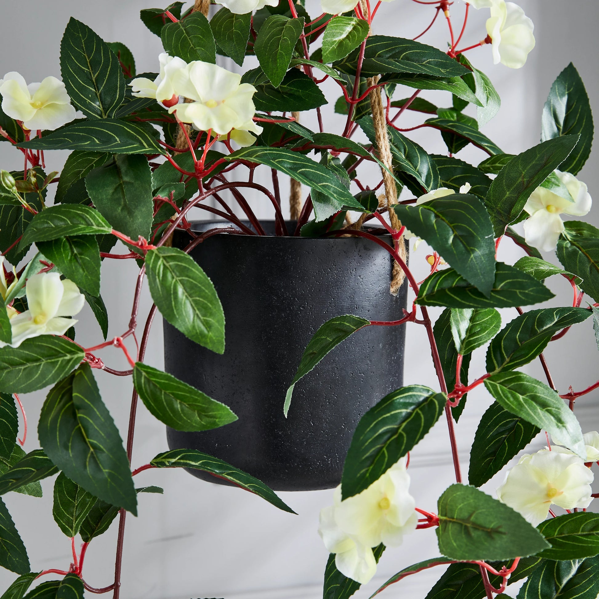 Künstlicher Hänge-Jasmin - Florina, 80 cm, Kunstpflanze von aplanta, Steckpflanze, in Grün, für drinnen