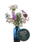 Künstlicher XL Blumenstrauß - Elena auf transparentem Hintergrund mit echt wirkenden Kunstblättern. Diese Kunstpflanze gehört zur Gattung/Familie der 